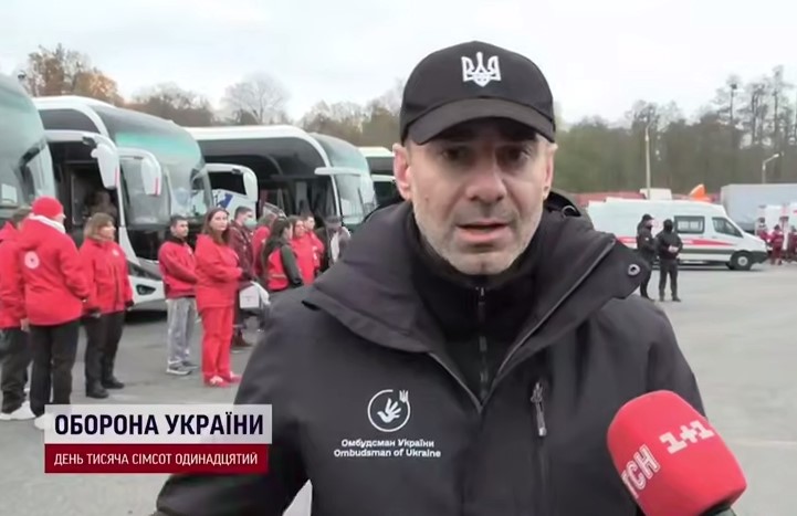 Без фільтрацій та перевірок телефонів: Лубінець розкрив деталі виїзду цивільних з окупованих Олешків Без фільтрацій та перевірок телефонів: Лубінець розкрив деталі виїзду цивільних з окупованих Олешків